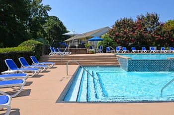 Outdoor swimming pool